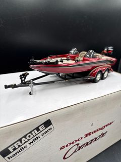 Danbury Mint 2000 Ranger Comanche 519VS Diecast Bass Boat - Image 8