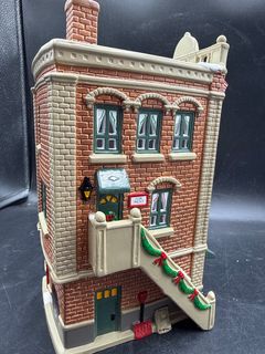 Department 56 Snow Village Mainstreet Hardware Store Building 5153-5 - Image 3