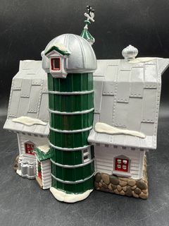 Department 56 Original Snow Village Big Bill's Service Station and Dairy Barn - Image 10