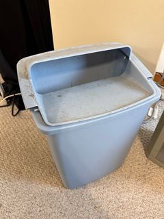 Minolta DiALTA Copier with Remington Paper Shredder and Supplies - Image 3