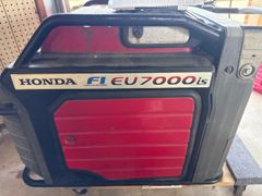 Honda EU7000is Inverter Generator with Fuel Injection and Manual - Image 7