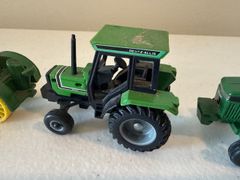 Ertl 1:64 Scale Diecast John Deere and Deutz-Allis Tractors - Image 6
