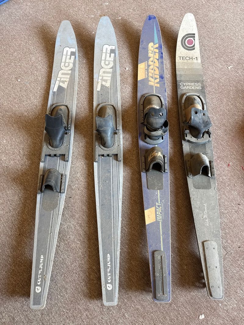 Slalom Water Skis Lot Cut 'N Jump Kidder Cypress Gardens - Image 1