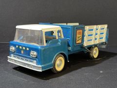 Nylint Ford Delivery Truck - Image 1