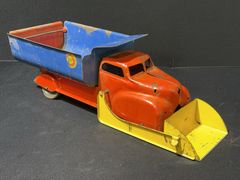 Lumar Contractors Truck - Image 1