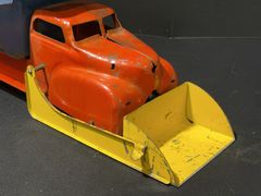 Lumar Contractors Truck - Image 3