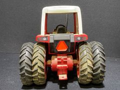 Ertl Tractor Pair - Image 8