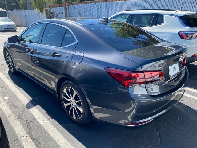 2016 ACURA TLX photo 9 of 21