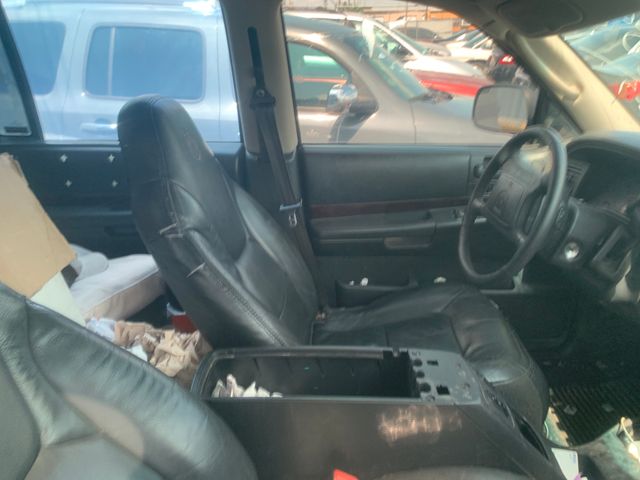 2001 DODGE Durango photo 5 of 5