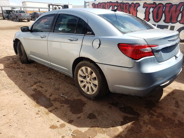 2012 Chrysler 200 photo 2 of 5