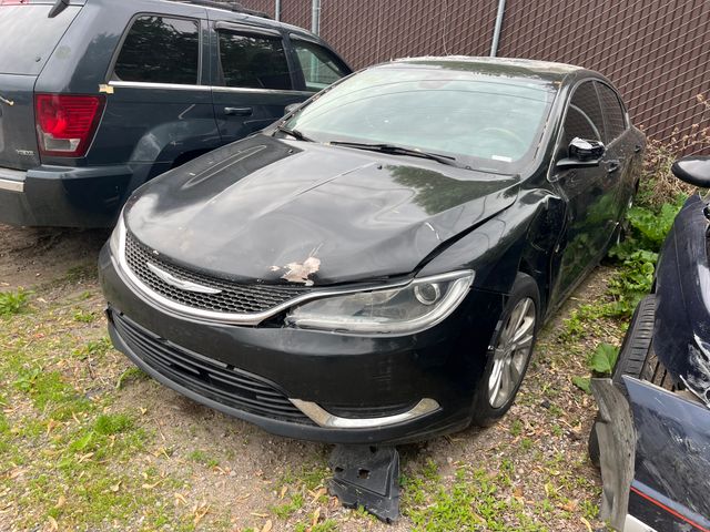 2015 CHRYSLER 200 photo 2 of 2