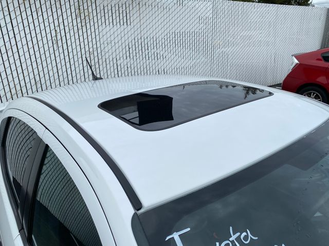 2013 Dodge Avenger photo 13 of 18