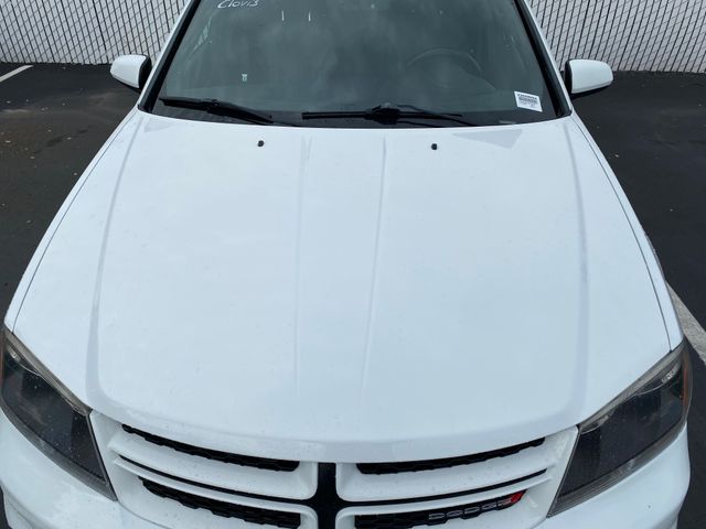2013 Dodge Avenger photo 4 of 18
