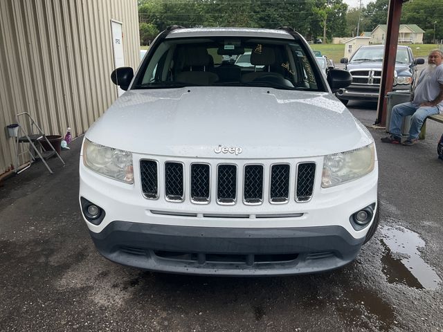 2012 JEEP Compass photo 2 of 13