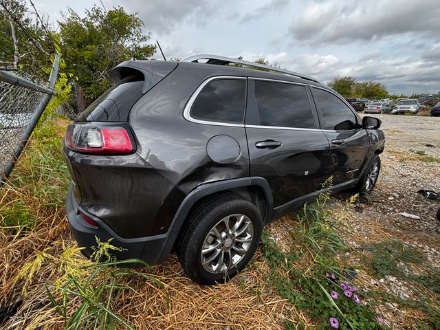 2019 JEEP Cherokee photo 3 of 4