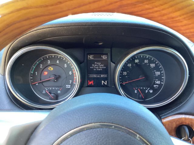 2013 JEEP Grand Cherokee photo 18 of 19