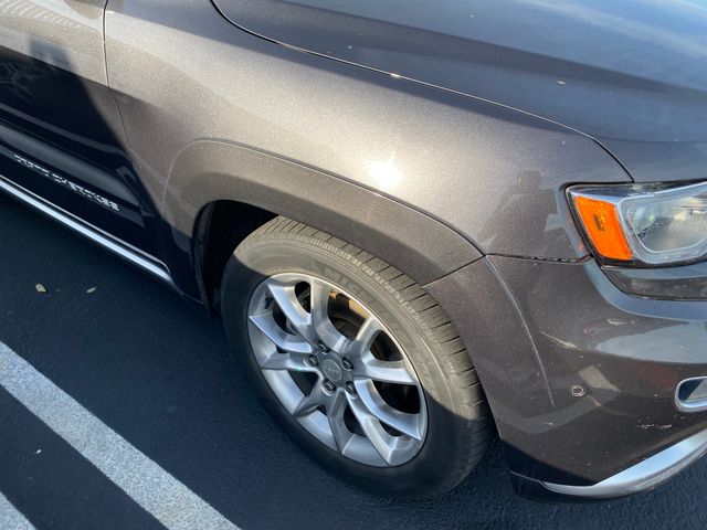 2016 Jeep Grand Cherokee photo 13 of 22