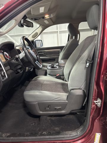 2018 RAM 1500 photo 6 of 8