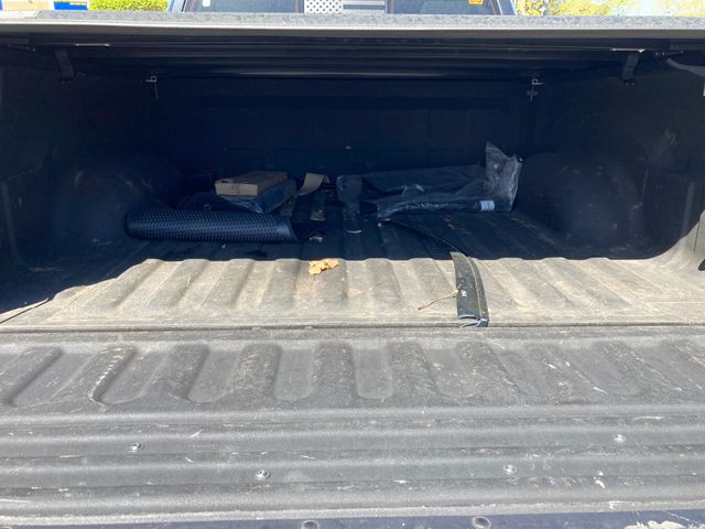 2017 RAM 1500 photo 7 of 17