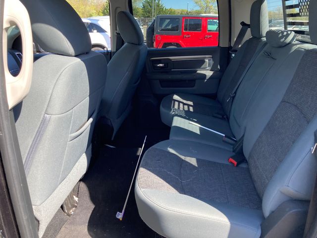 2017 RAM 1500 photo 13 of 17