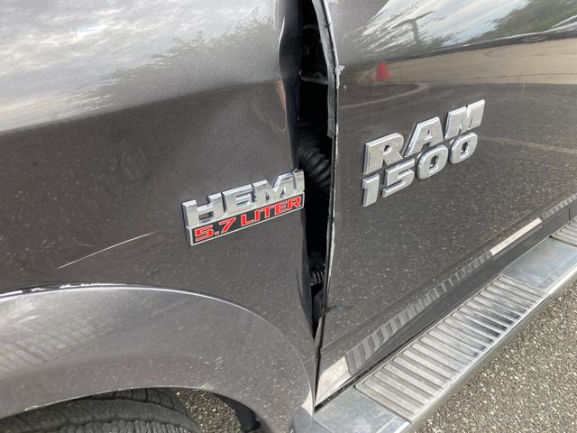 2017 RAM 1500 photo 2 of 13