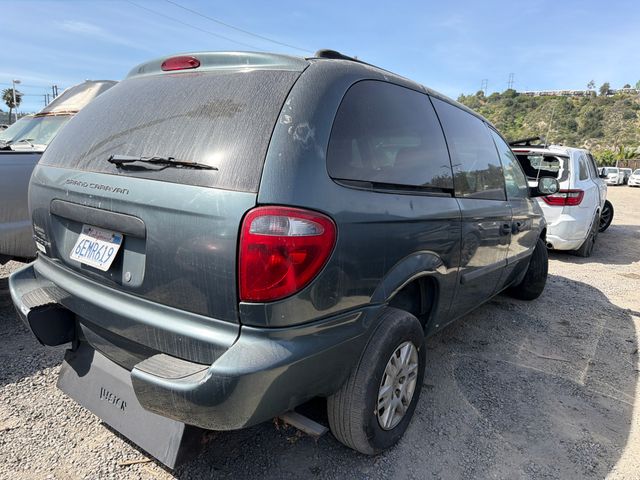 2005 Dodge Grand Caravan photo 3 of 5