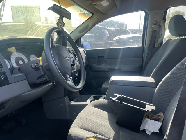 2004 Dodge Durango photo 3 of 7