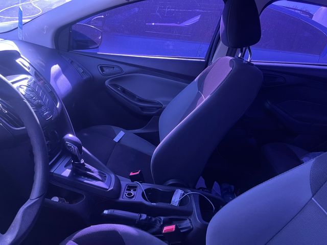 2014 FORD Focus photo 3 of 6