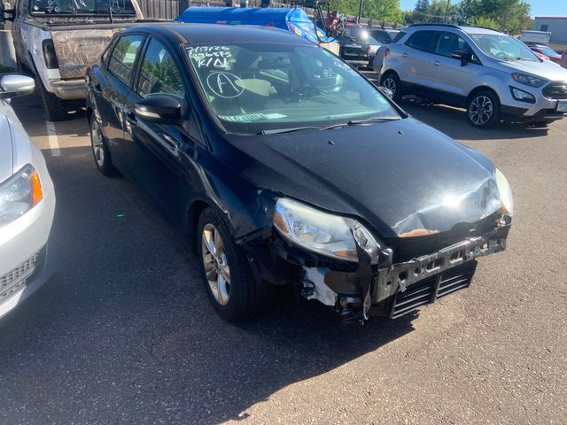 2014 FORD Focus photo 2 of 6