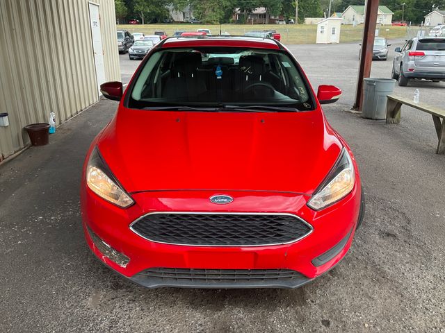 2016 FORD Focus photo 2 of 11