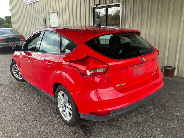 2016 FORD Focus photo 5 of 11