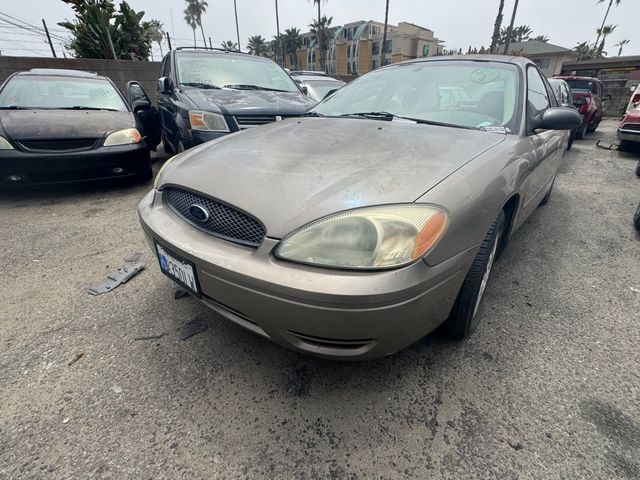 2007 Ford Taurus photo 1 of 5