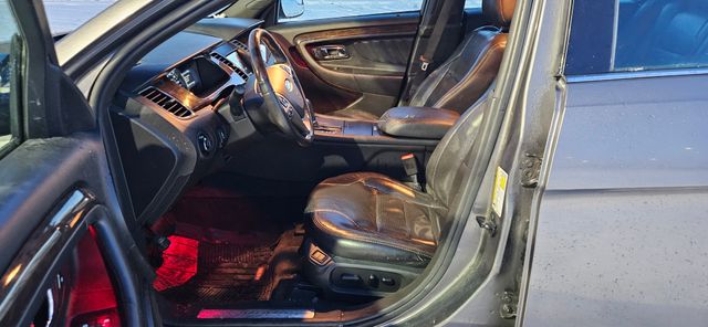 2013 FORD Taurus photo 6 of 11