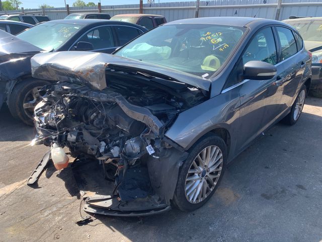 2012 FORD Focus photo 1 of 6