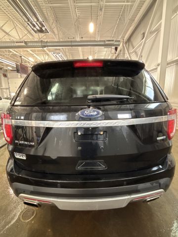 2017 FORD Explorer photo 3 of 8