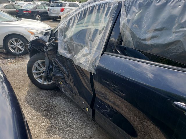 2021 FORD Escape photo 8 of 9