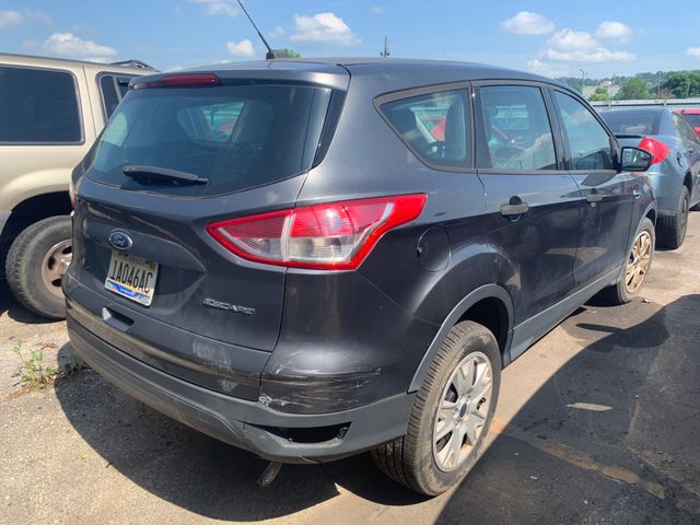 2016 FORD Escape photo 4 of 5