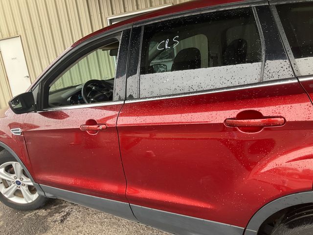 2016 FORD Escape photo 9 of 14