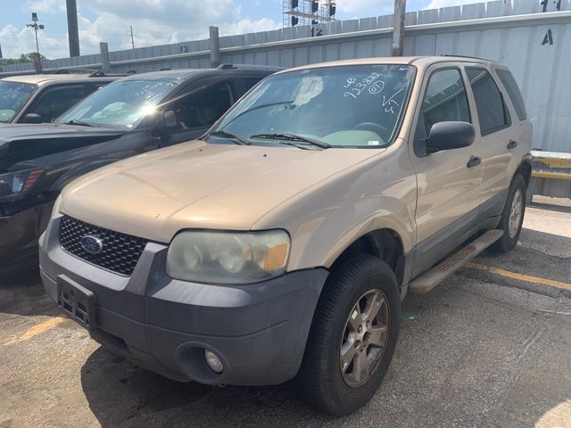 2007 FORD Escape photo 1 of 4