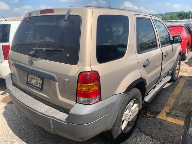 2007 FORD Escape photo 4 of 4