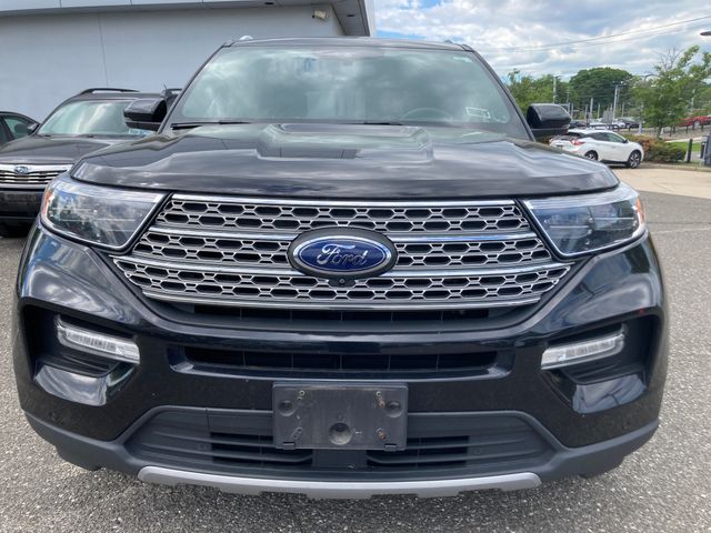 2020 Ford Explorer photo 8 of 14