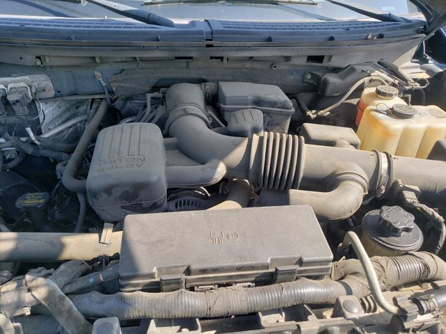 2010 FORD F-150 photo 8 of 10