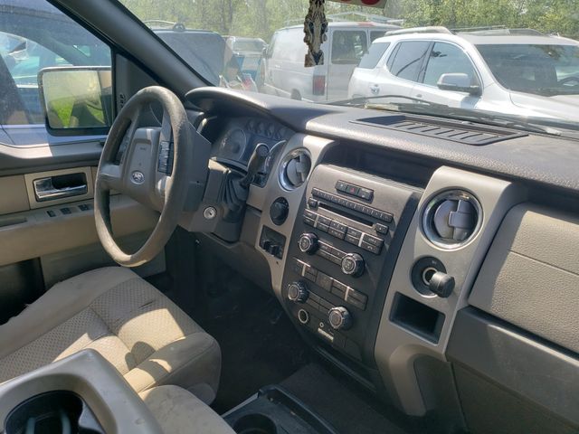 2010 FORD F-150 photo 7 of 10