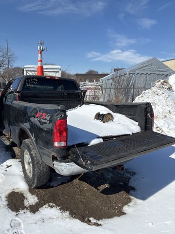 2002 FORD F-150 photo 3 of 4