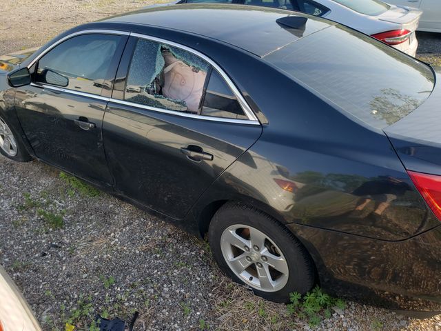 2015 CHEVROLET Malibu photo 7 of 9