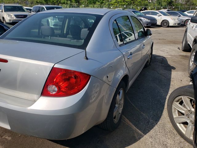 2010 CHEVROLET Cobalt photo 4 of 8