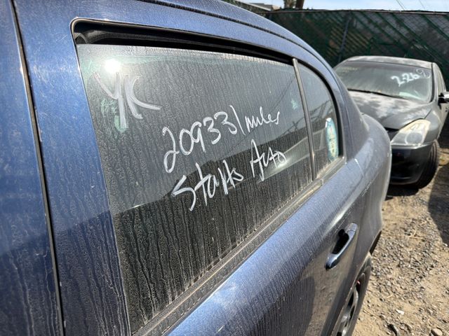 2009 Chevrolet Cobalt photo 5 of 5