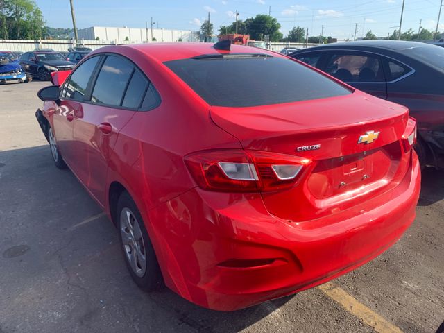 2017 CHEVROLET Cruze photo 6 of 7
