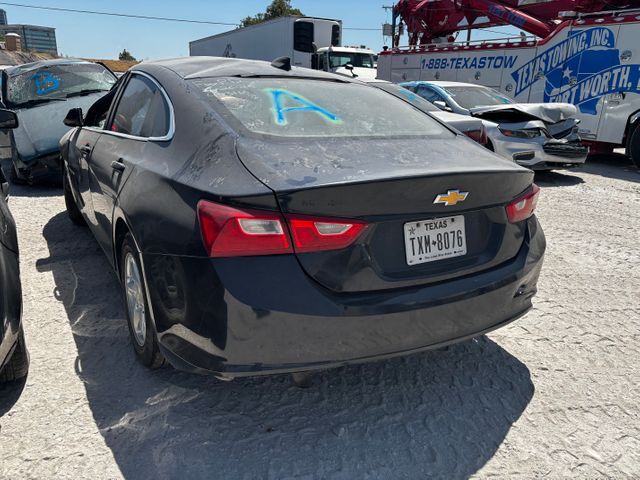 2018 CHEV Malibu photo 3 of 4