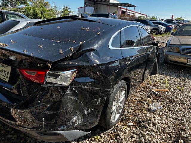 2018 Chevrolet Malibu photo 3 of 4